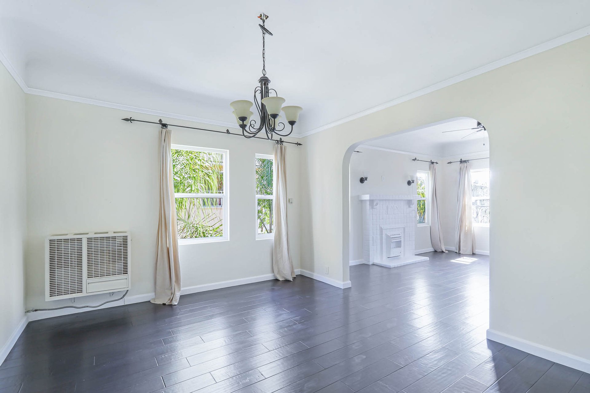 Excellent Opportunity. 5-Units at Strong Current 5.6% Cap in Wilshire HIghlands