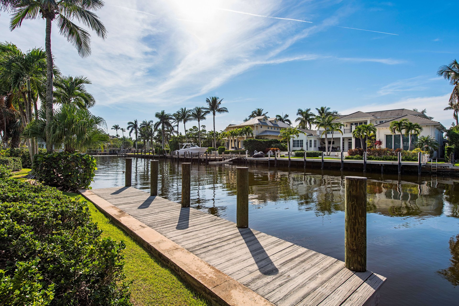 AQUALANE SHORES
