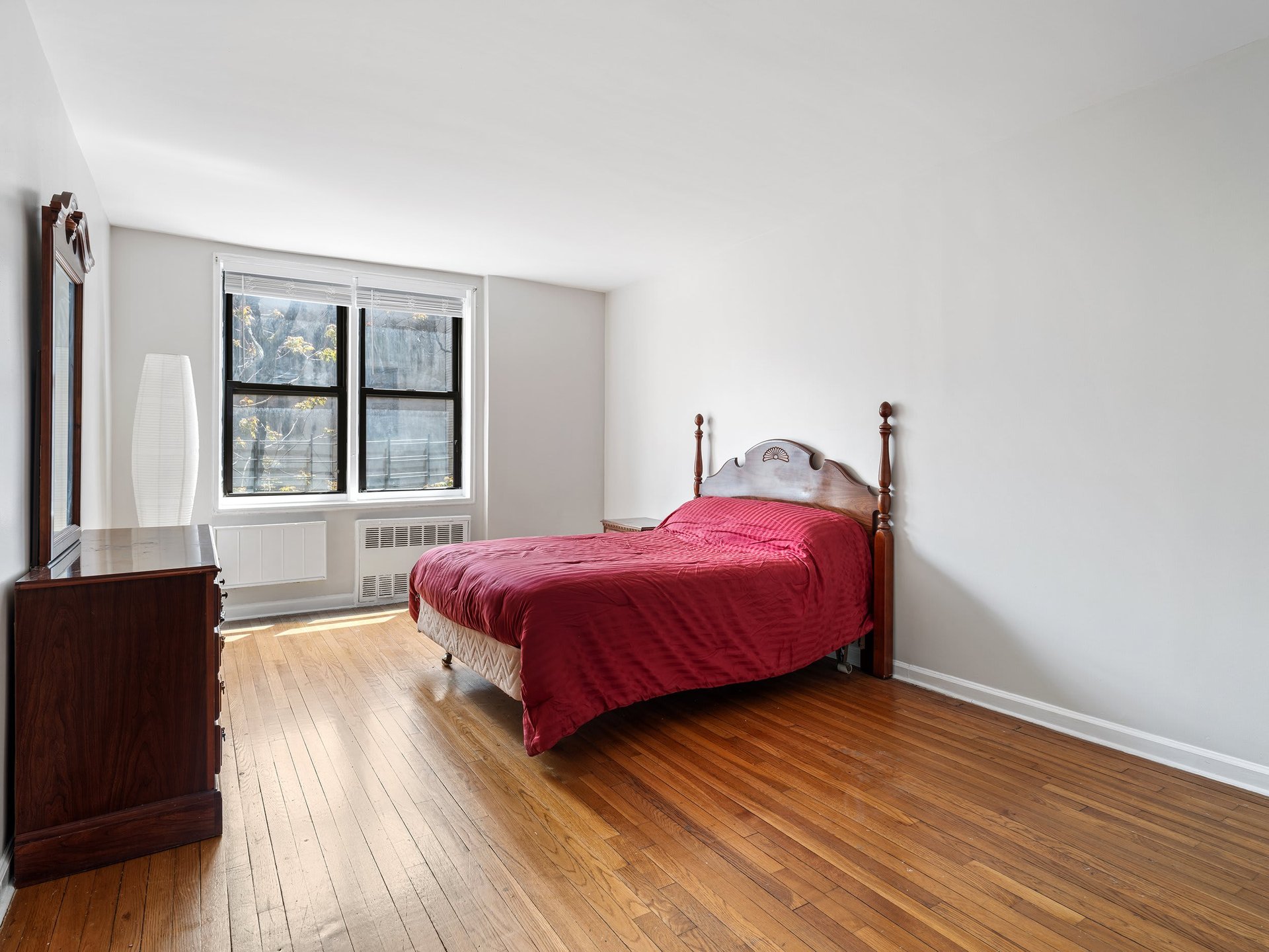 330 Lenox Rd, #4P