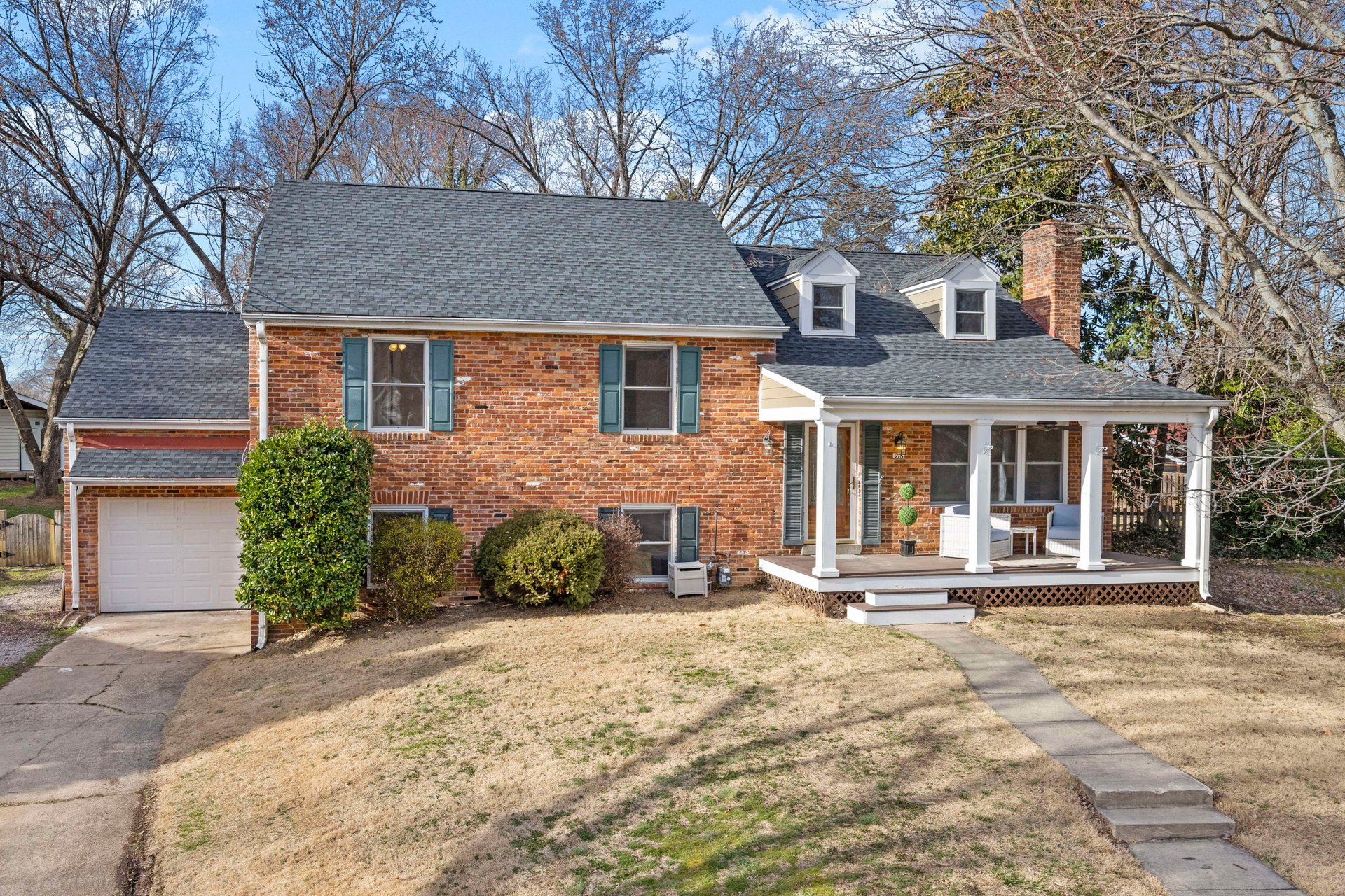 916 Darton Drive