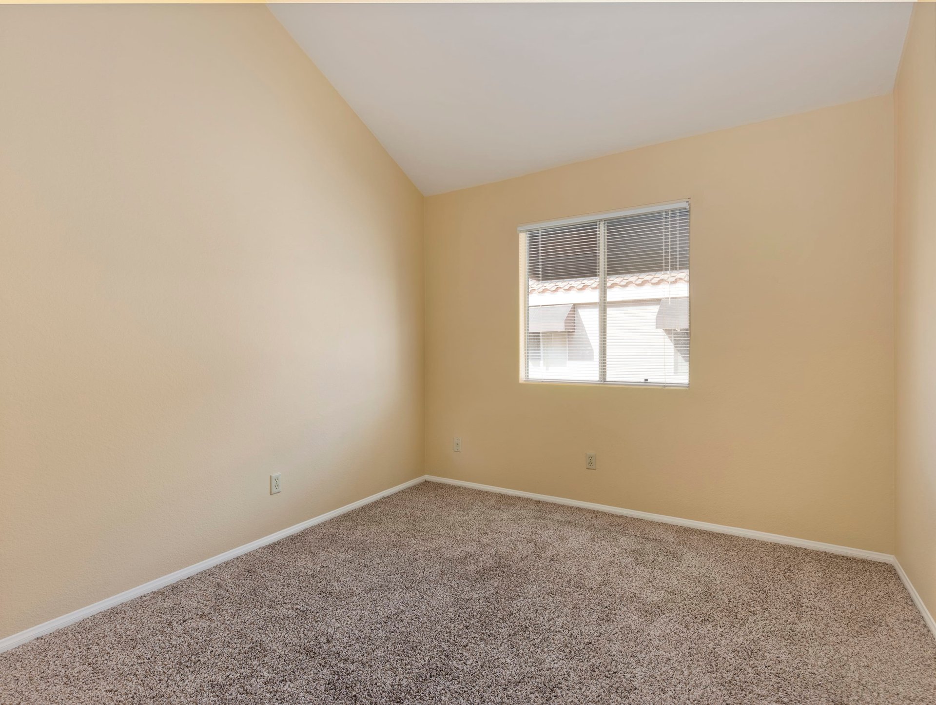 1345 E Grand Avenue Unit: D