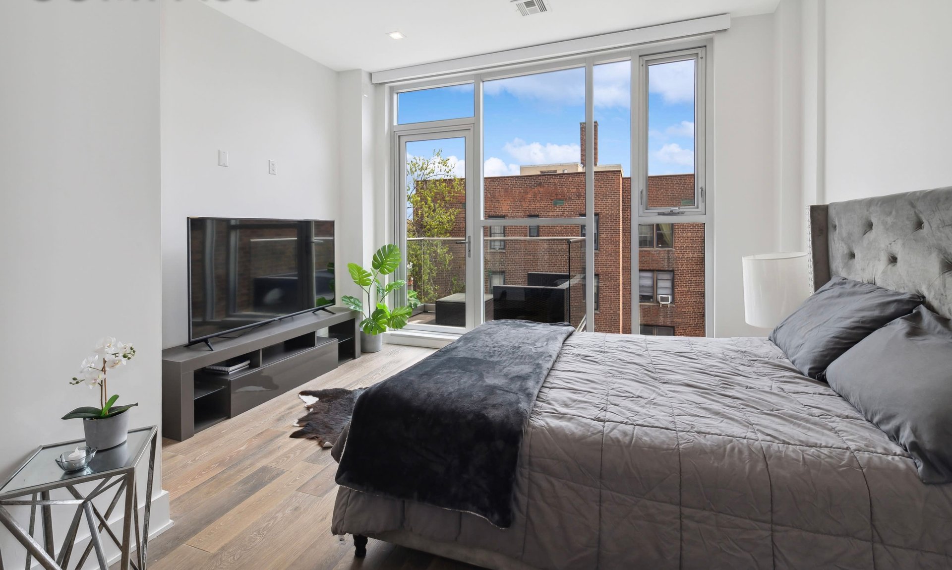 Lighthouse Condominium & Spa