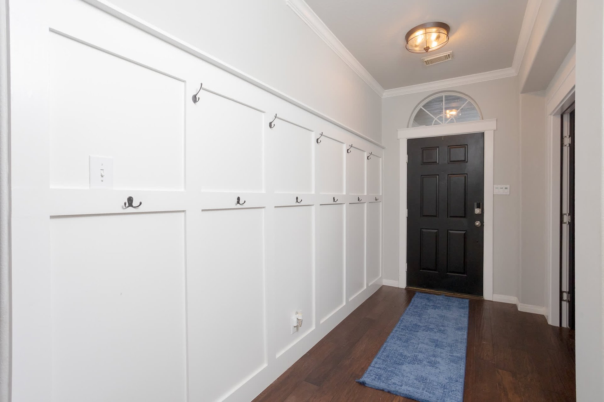 24843 CRESCENT RUN