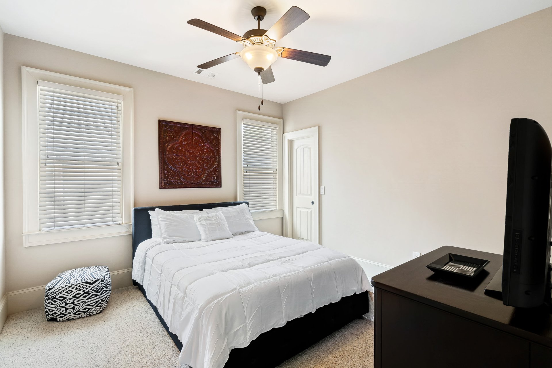 3574 S Sherwood Rd SE, Smyrna, GA 30082