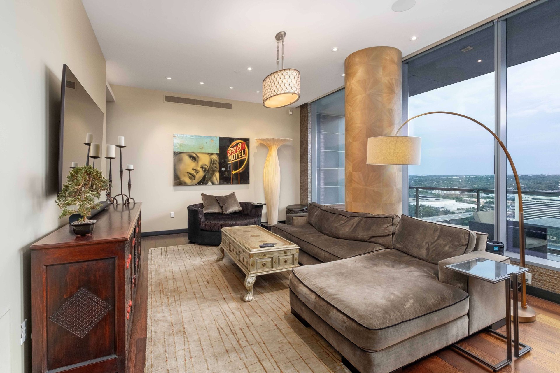 210 Lavaca St. #2201