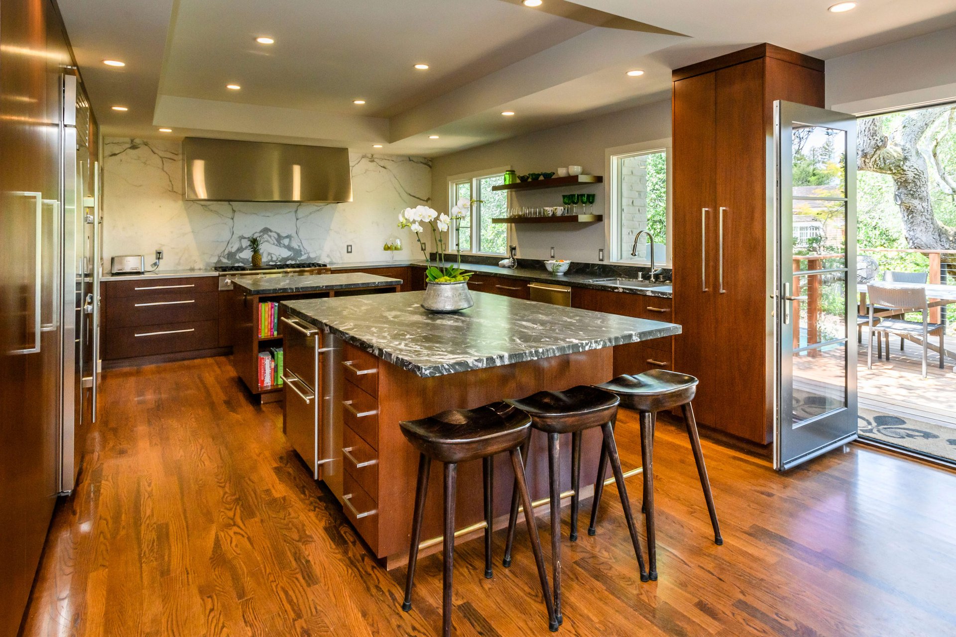 2264 Oakdale Road