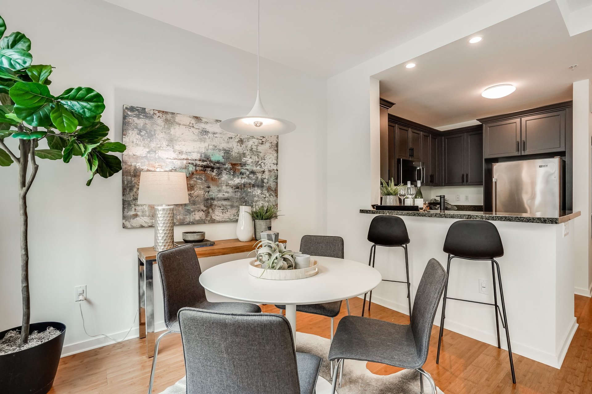88 Townsend Street Unit: 225