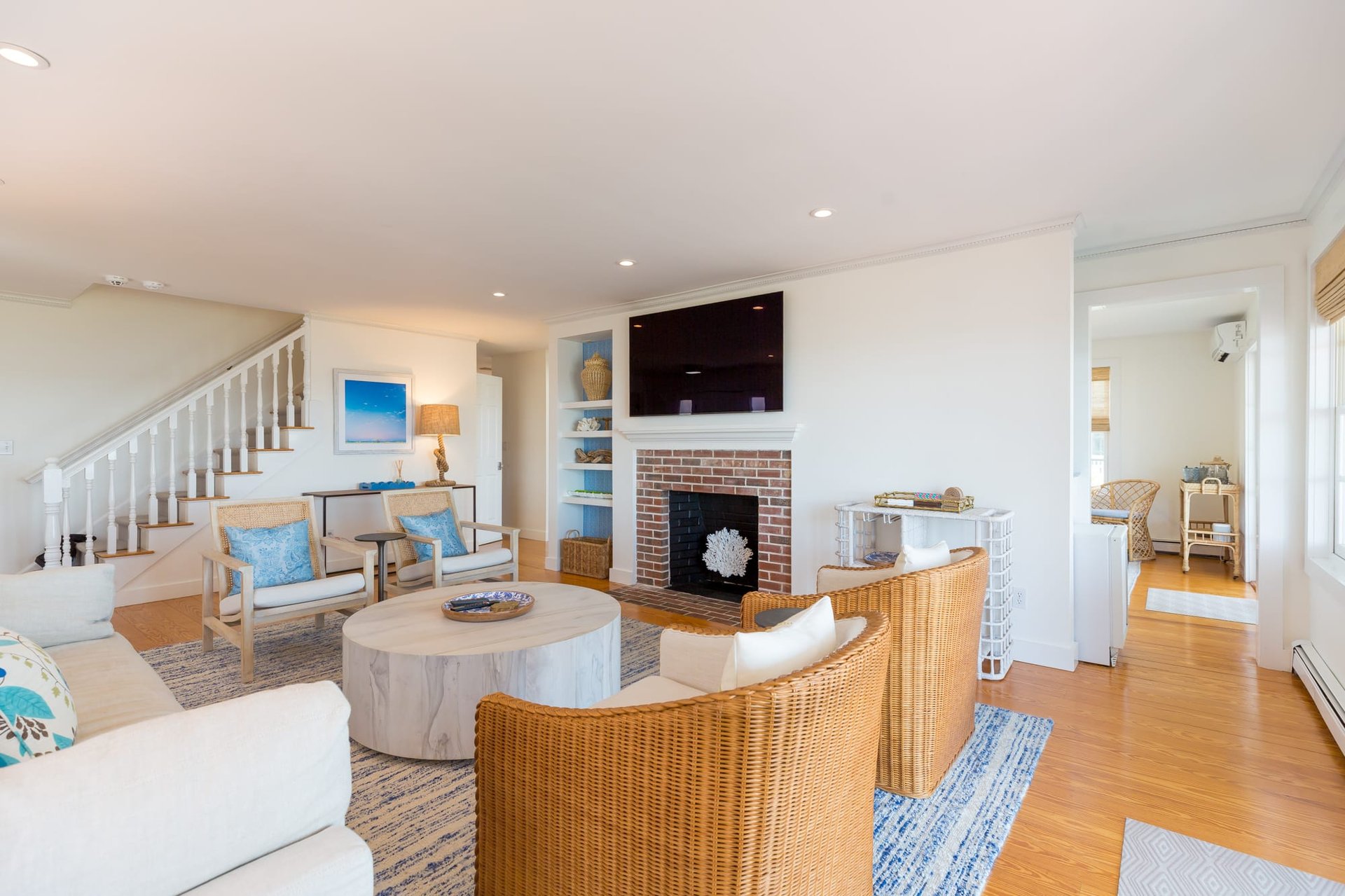 Captain's Quarters