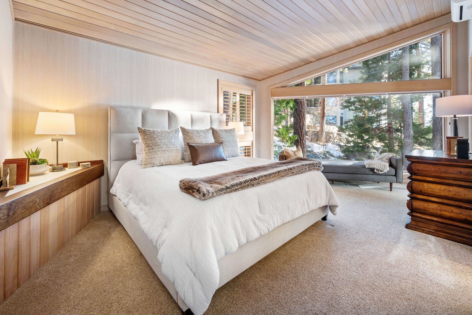 Cedarbrook Hideaway