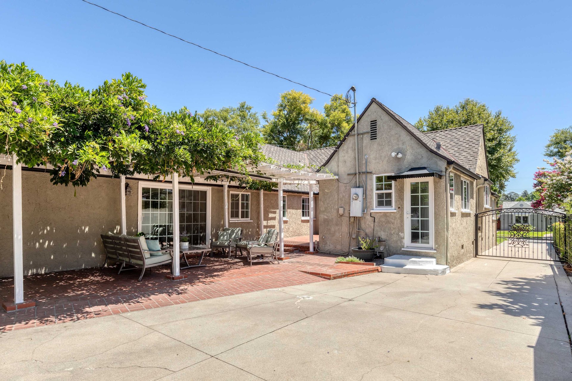 331 Gerona Ave