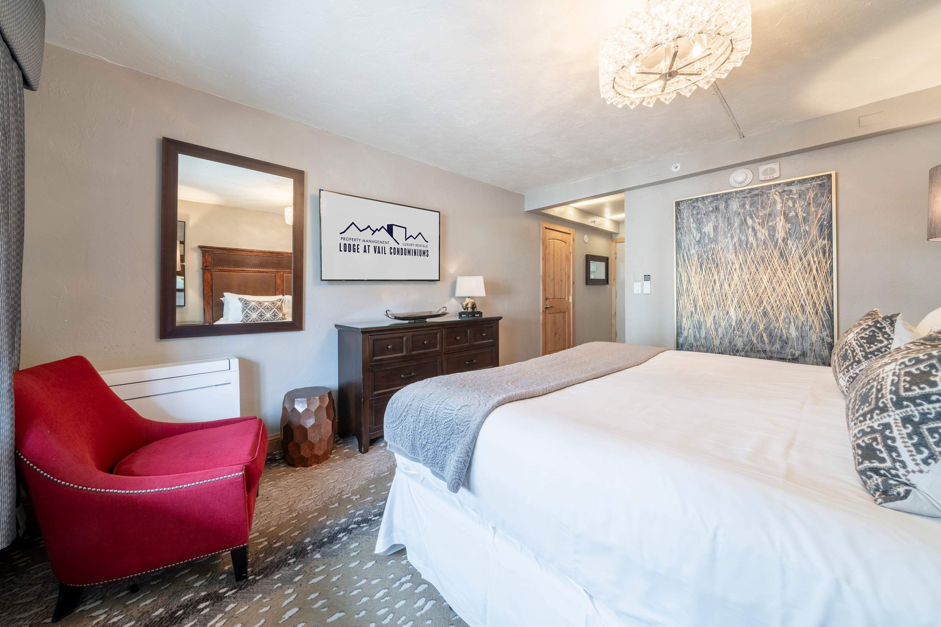 The Lodge at Vail Condominiums #262