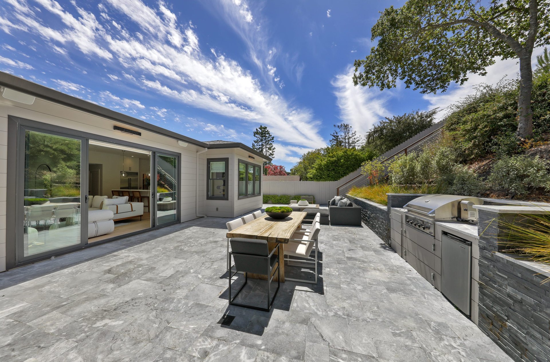 Spectacular Renovated Residence