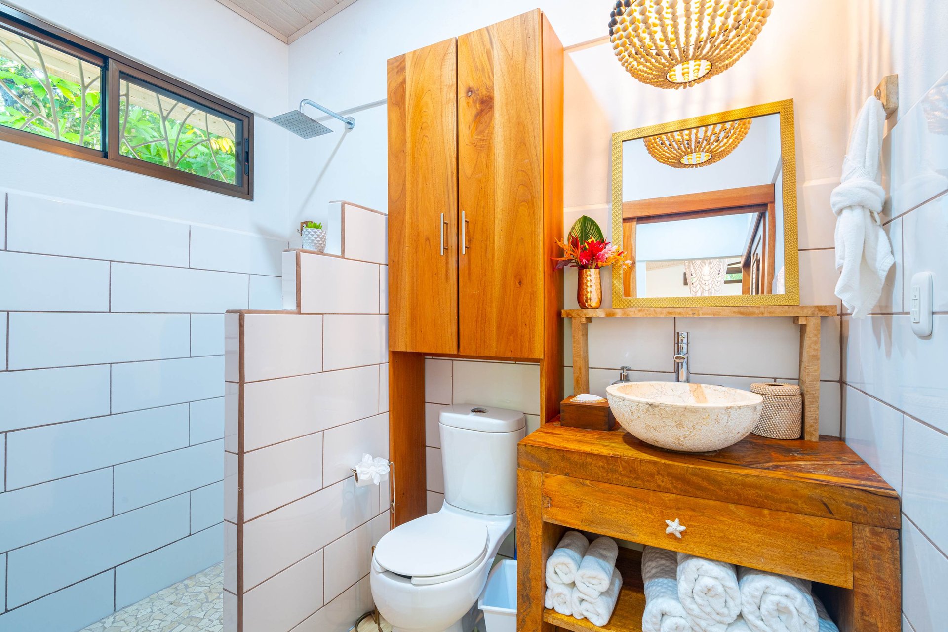 Tropical Tiny House + Pool + Proven Rental