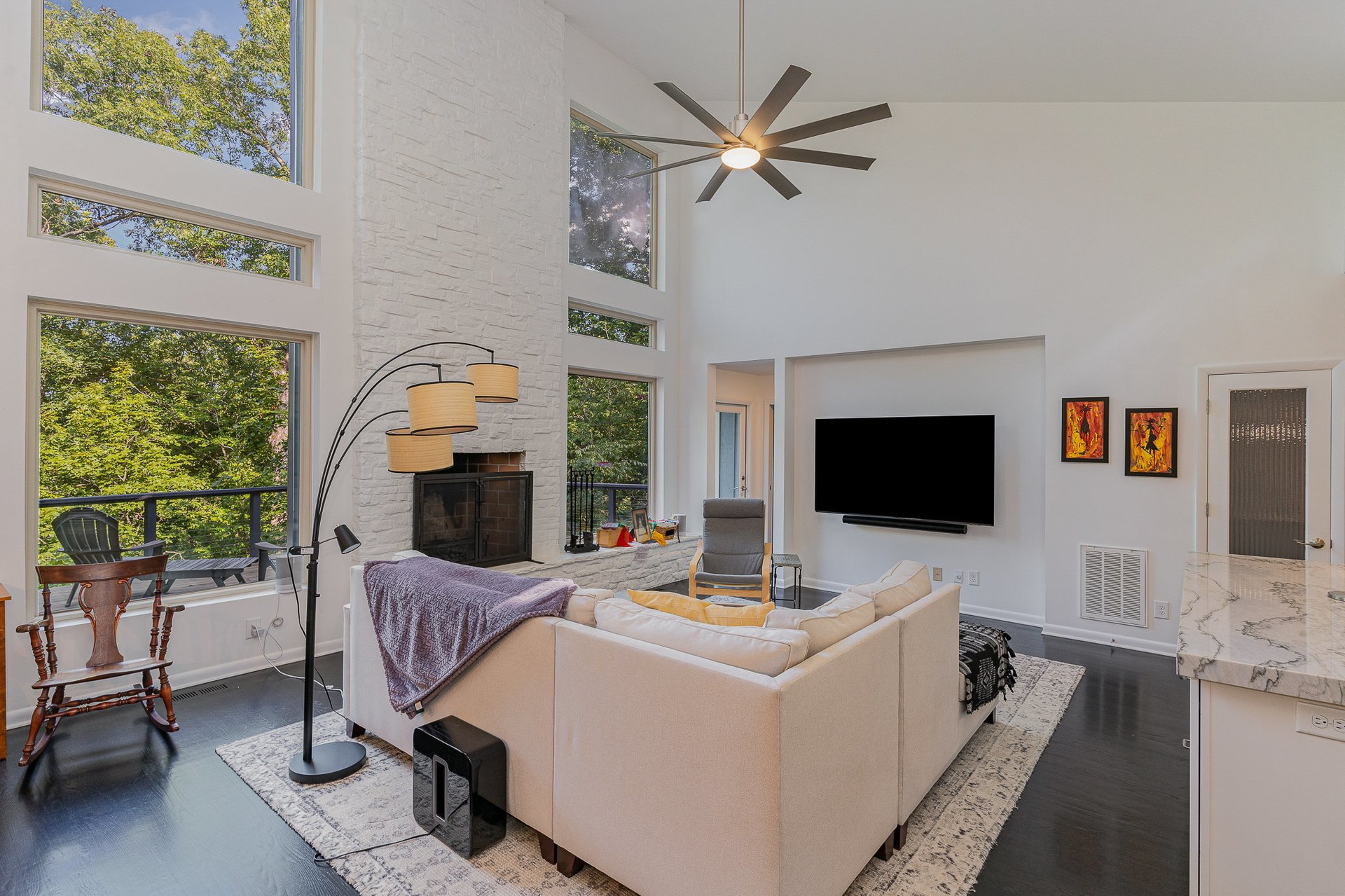 Modern, 4 Bedroom House near UNC
