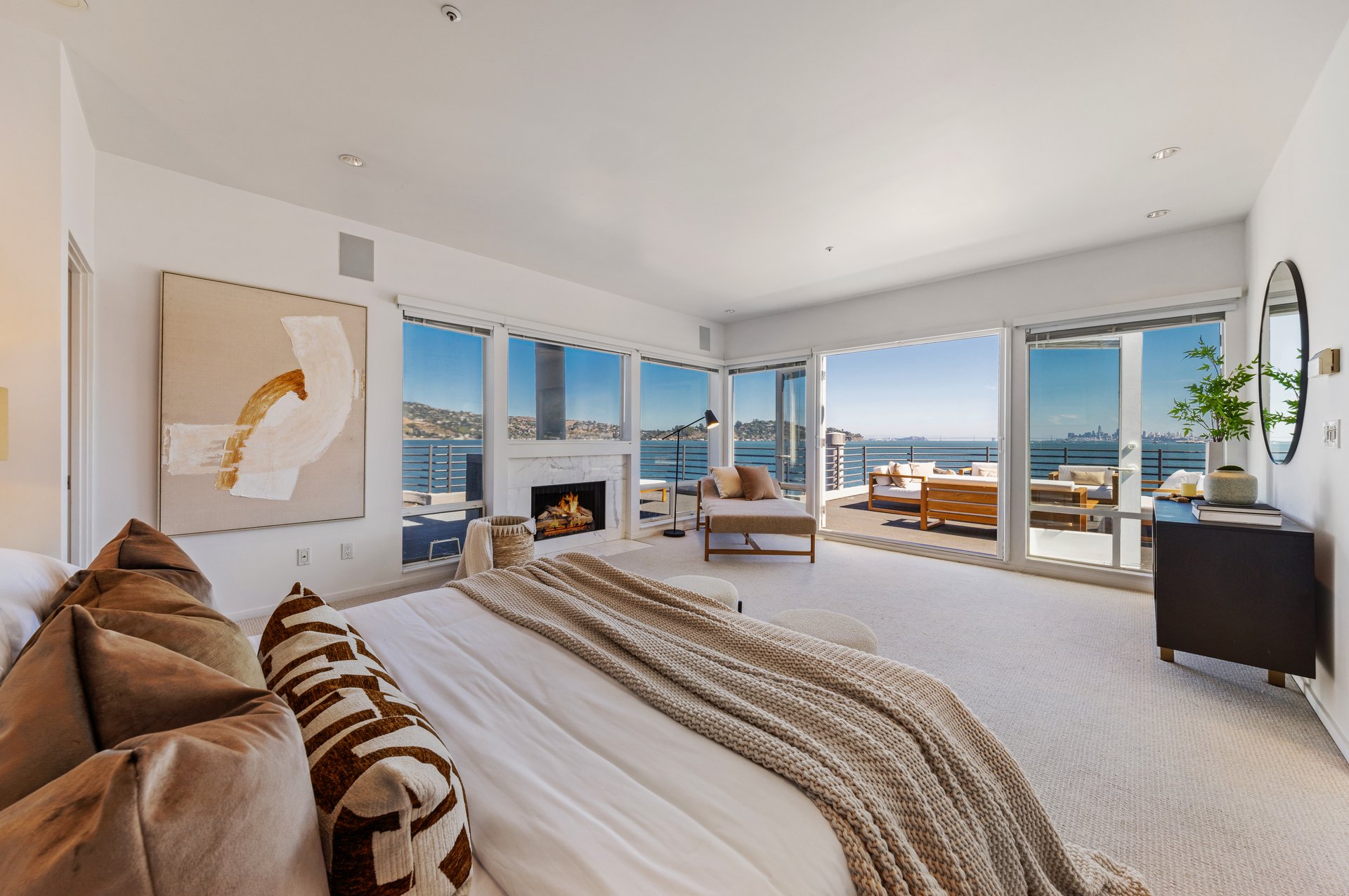 Sweeping Views Across the Bay