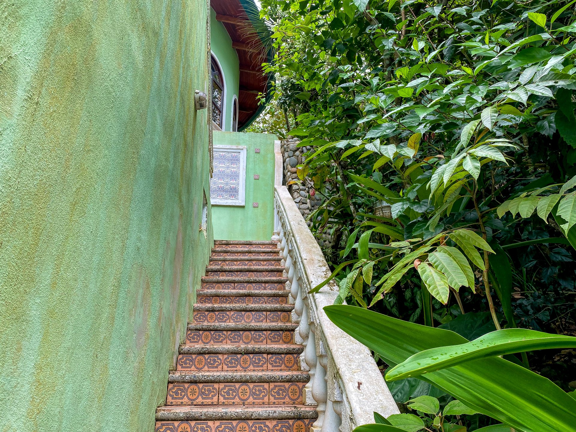 Ocean View Home for Sale in Ojochal with Pool & Jungle Views