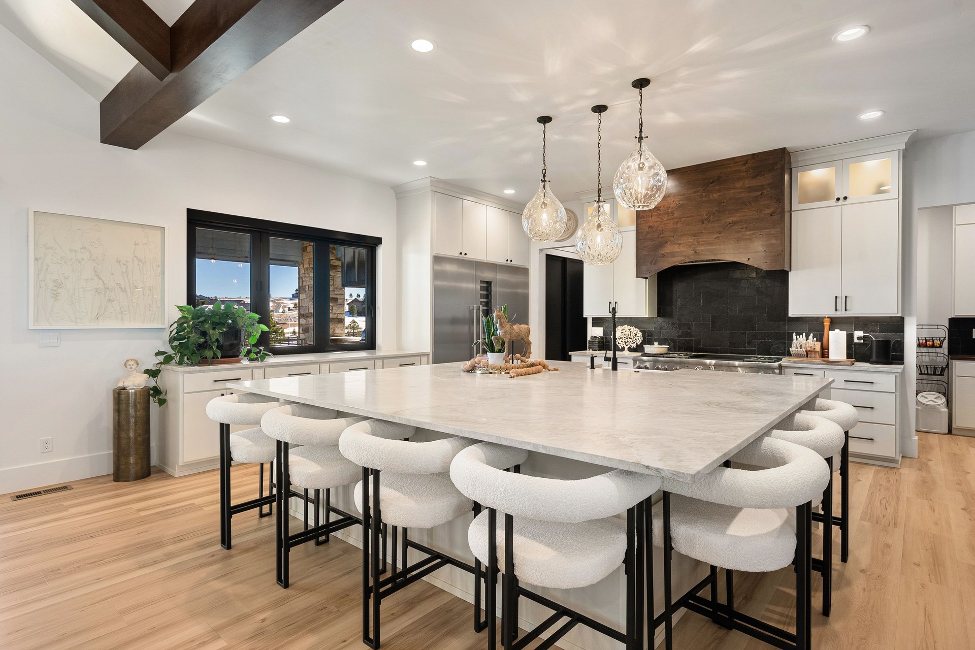 3939 Needles Drive