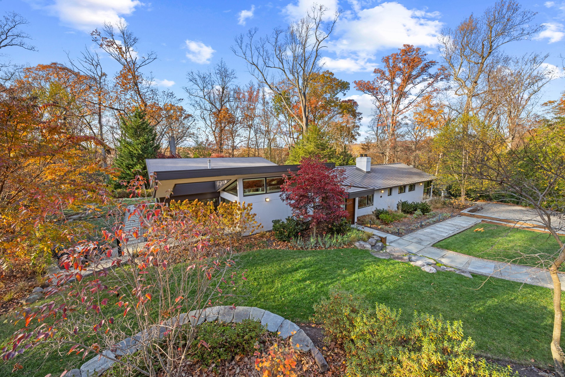 7713 Tauxemont Road