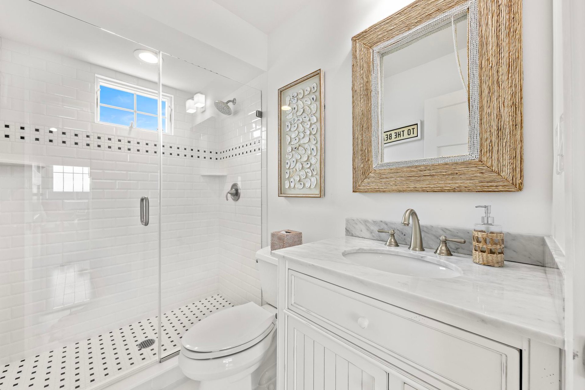 2108 Waverly Place