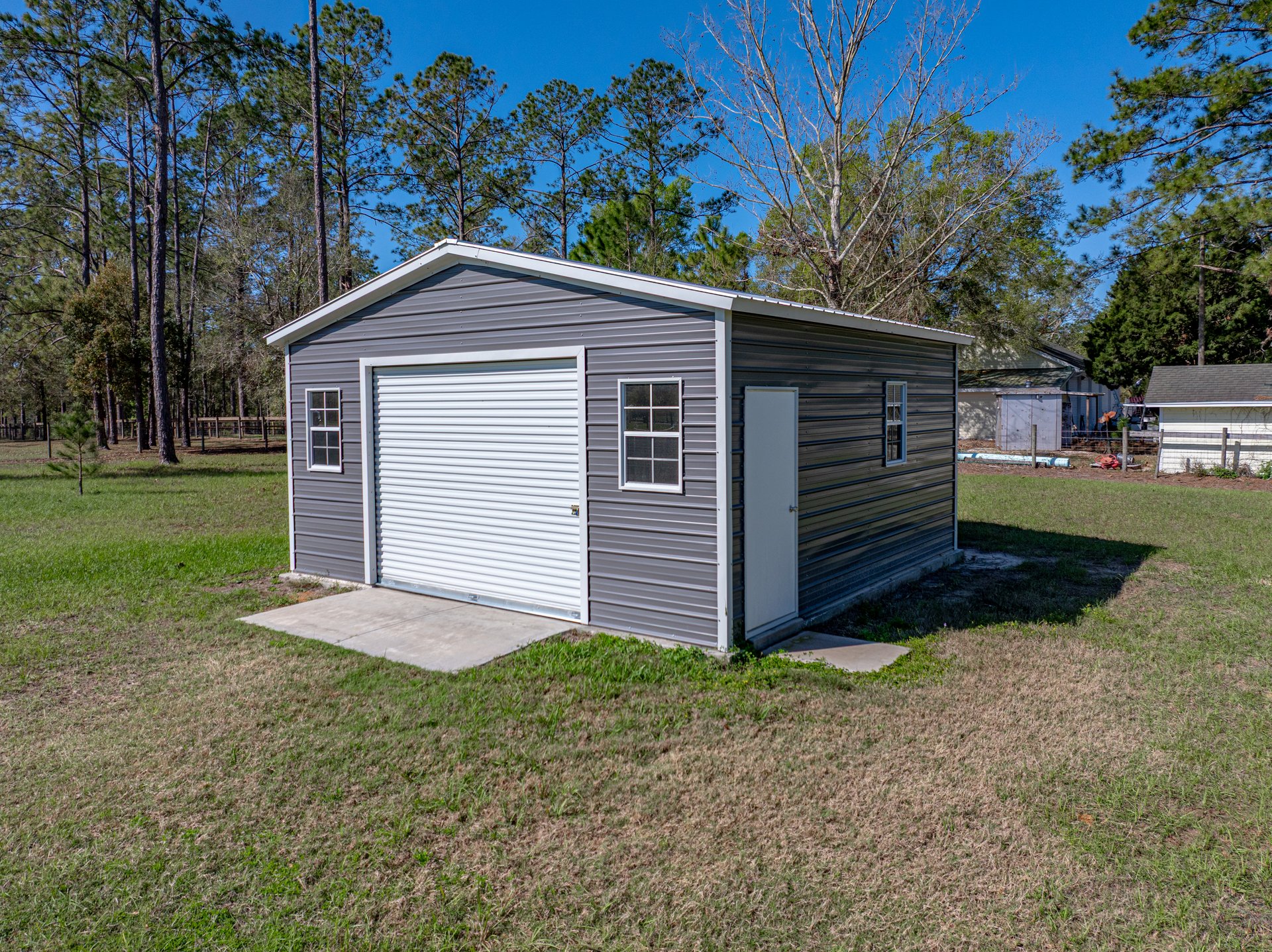 17703 COUNTRY SQUIRE LN