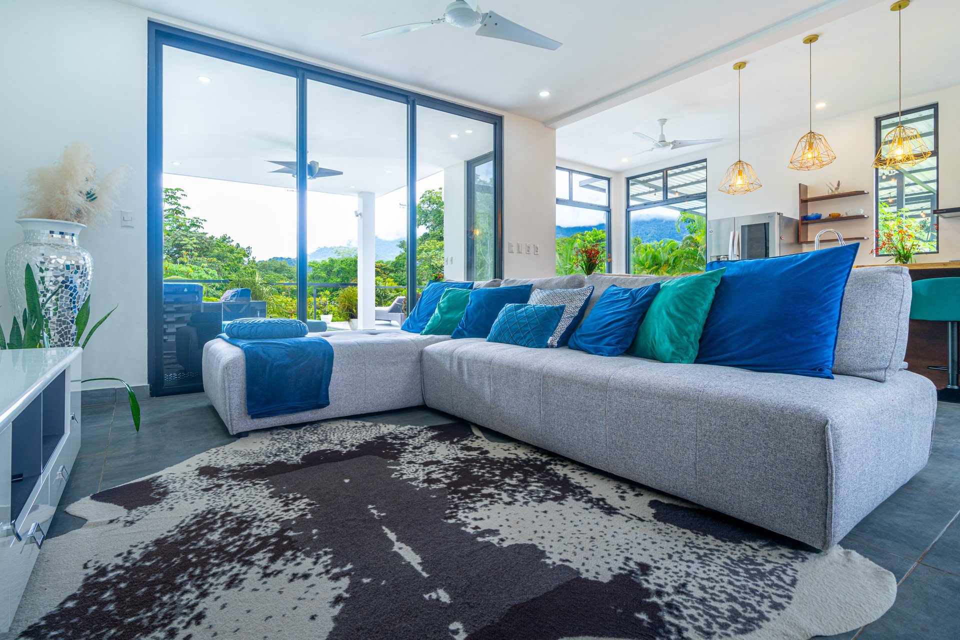 Modern 4-Bedroom Family Sanctuary with Infinity Pool, Edible Forest Garden - Exclusive Gated Ojochal Community 