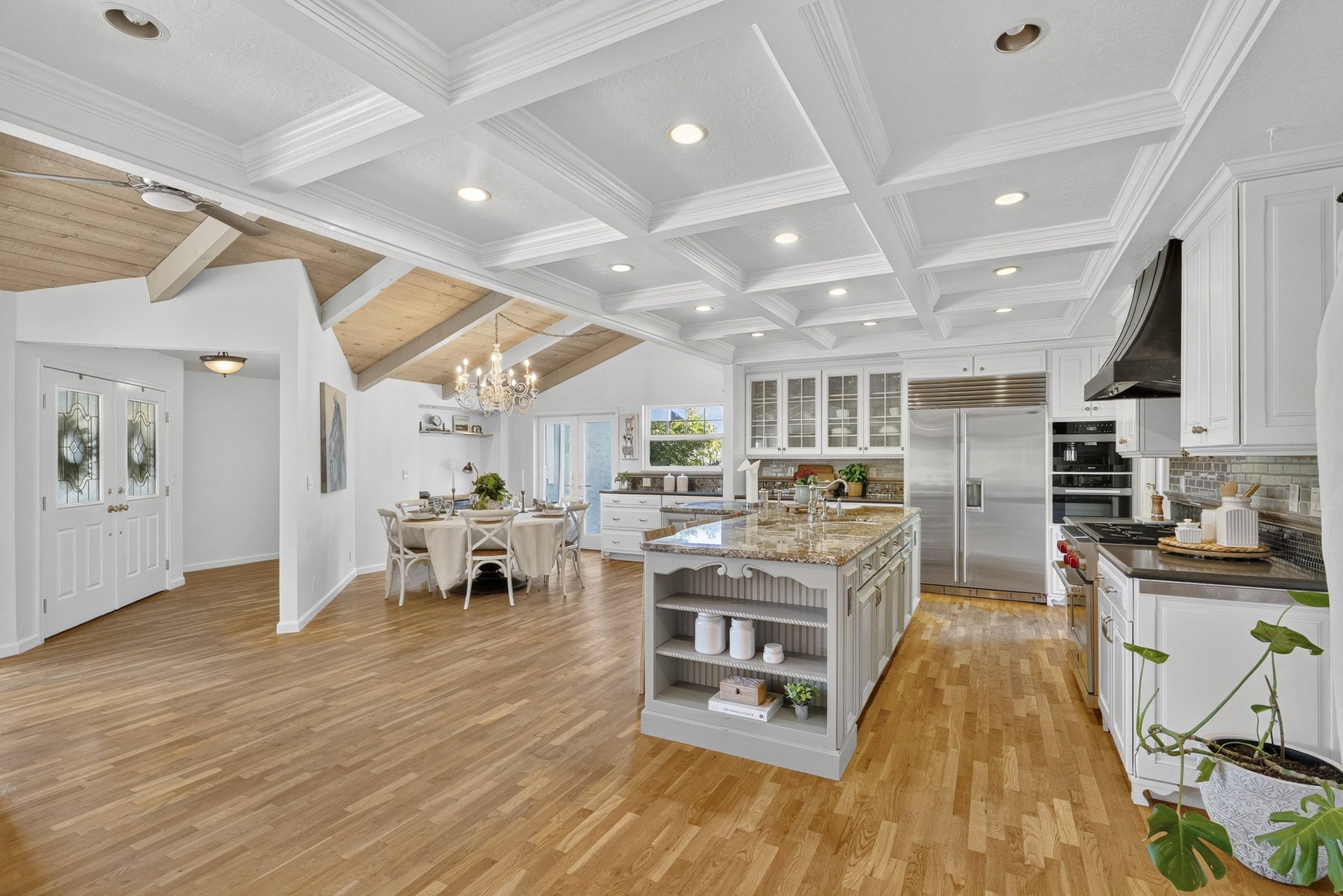 3999 Cherryvale Avenue | Soquel, California