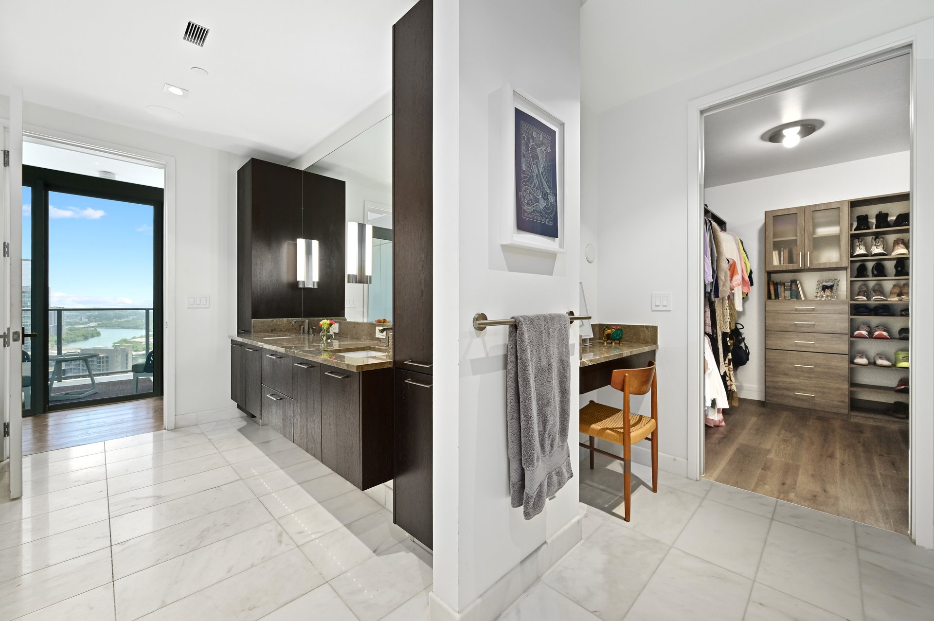 501 West Ave #3203