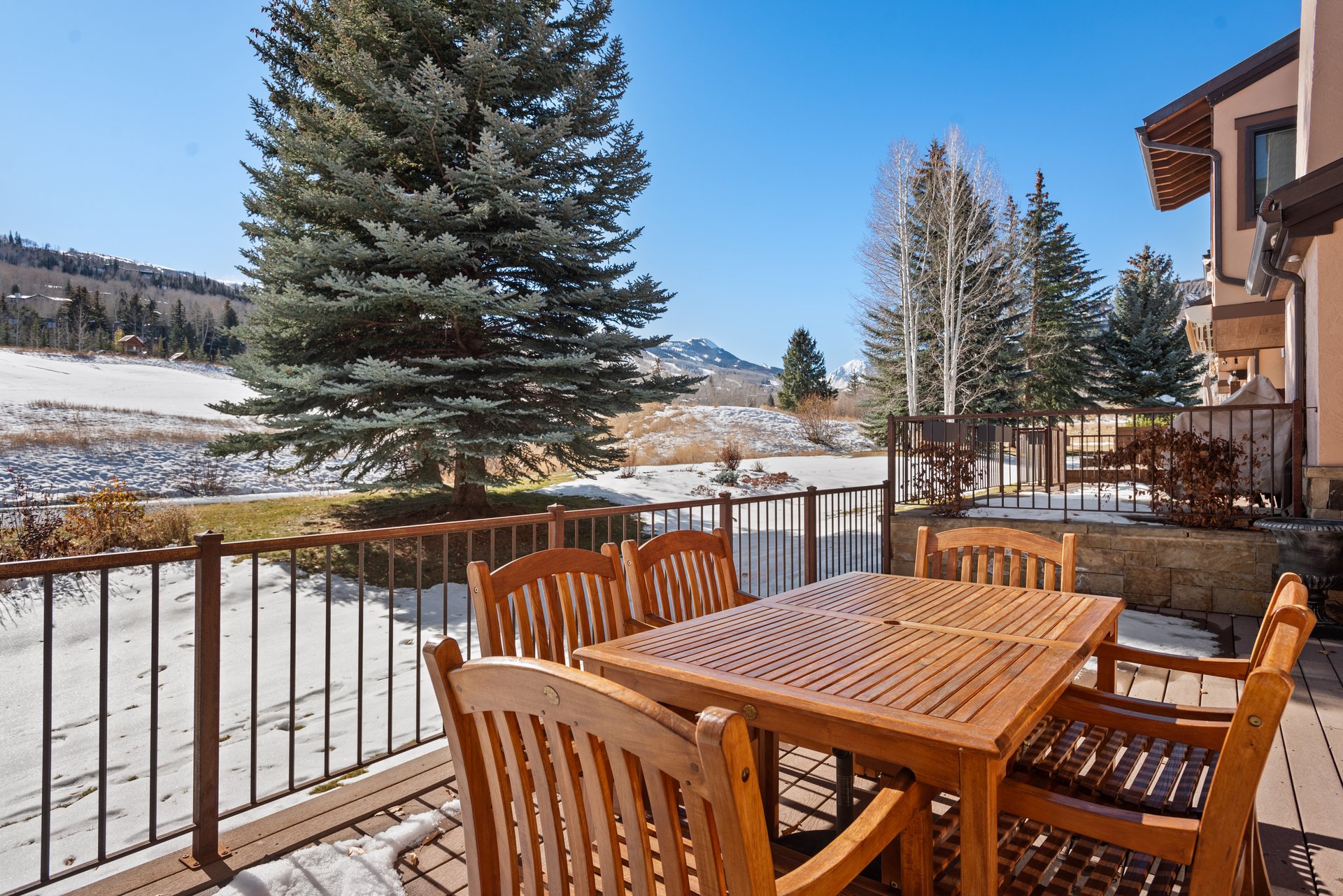 Renovated Snowmass Retreat with Panoramic Ski Area Views