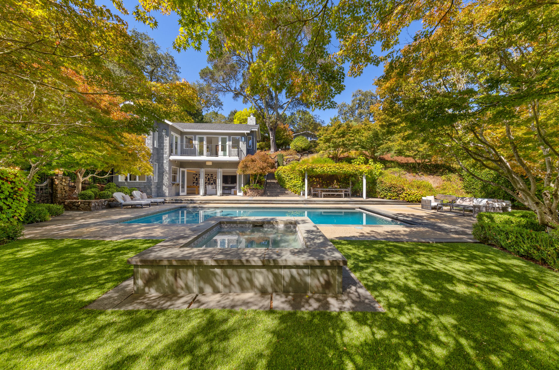 Private, Modern Compound in Premier Ross Location