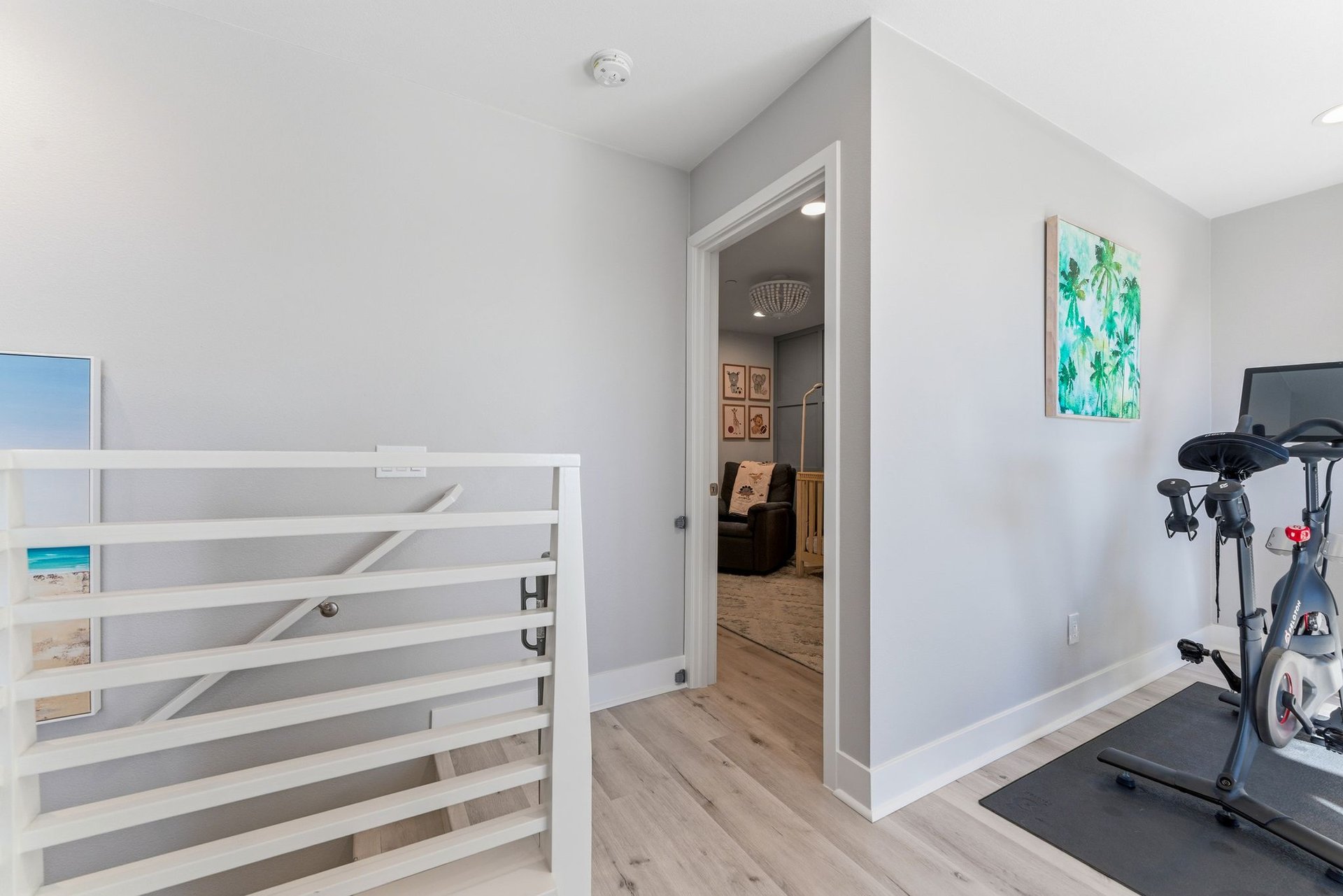 1650 Topanga