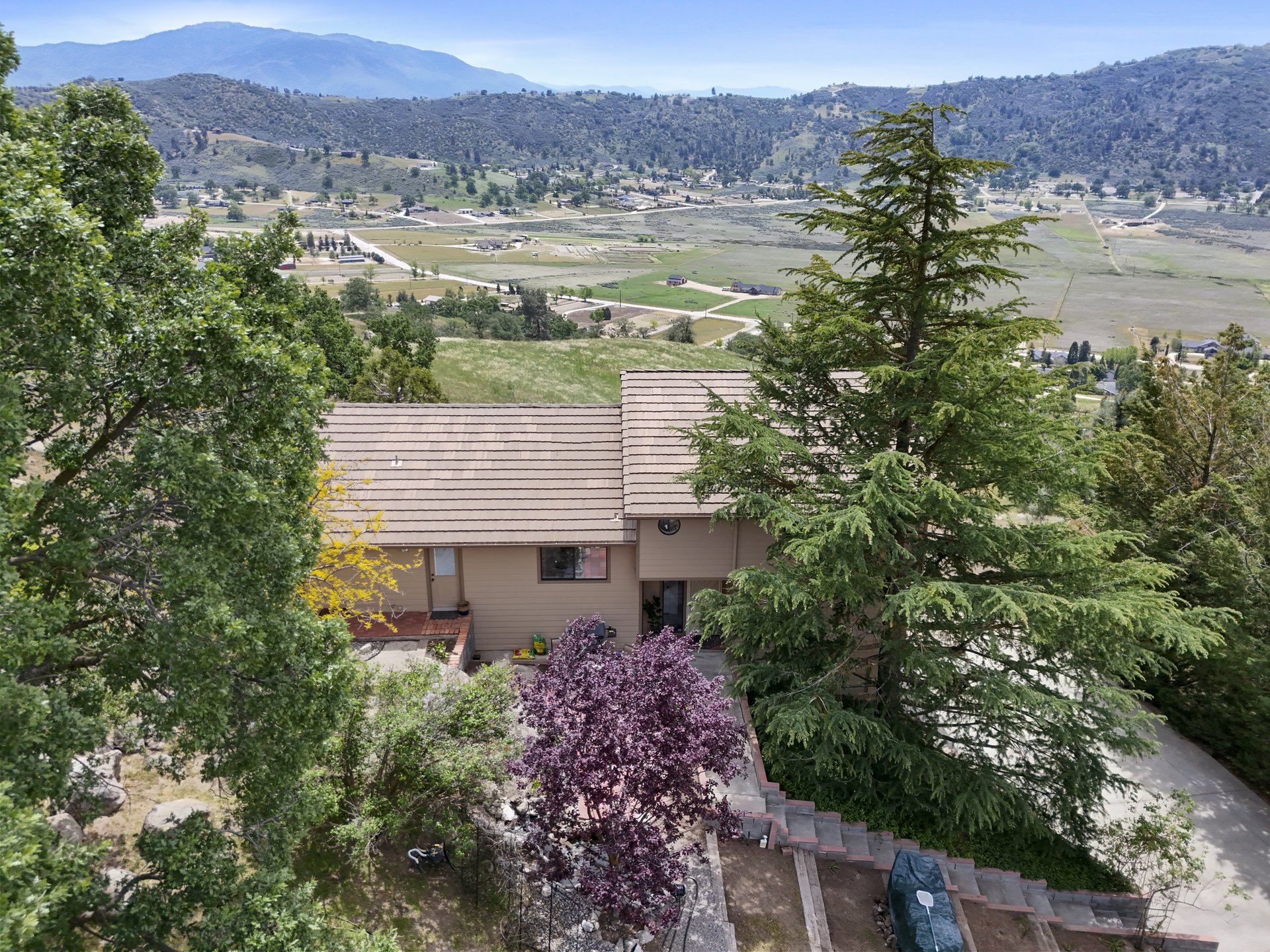 Mountain Views & Peaceful Living | 27020 Barkes Way