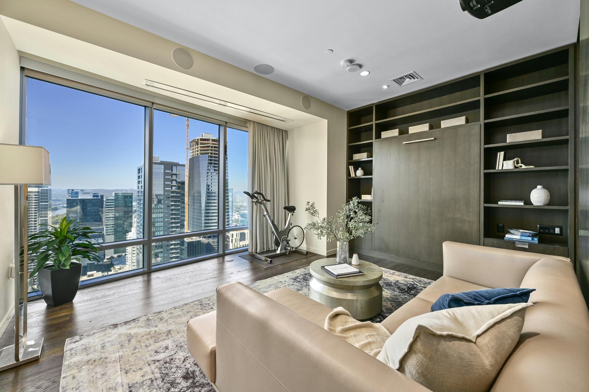 200 Congress Ave #35AC