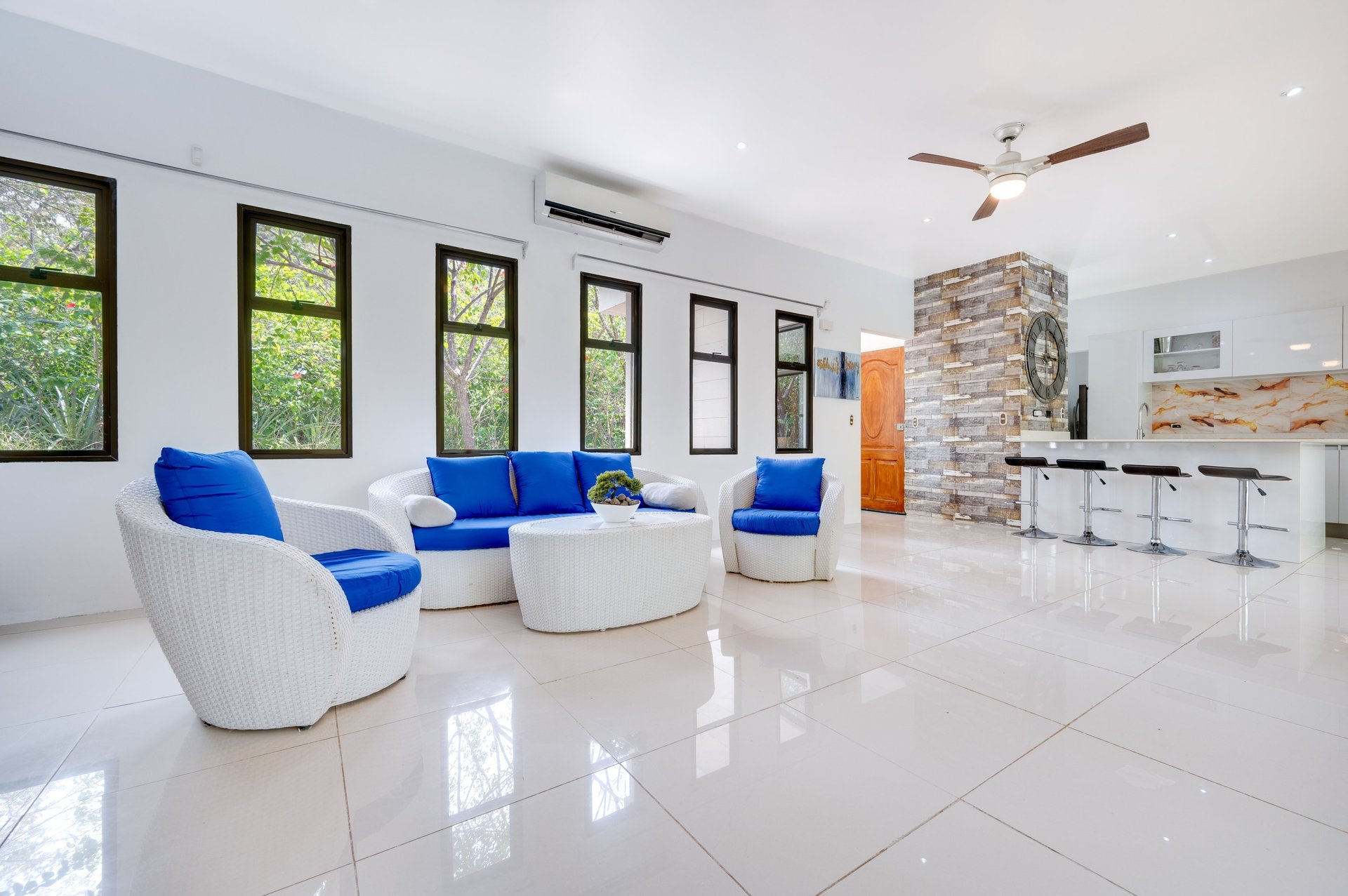 V-Iguana Finca Panamá | Large Property with Two Houses, Pool & Expansion Potential Near Tamarindo