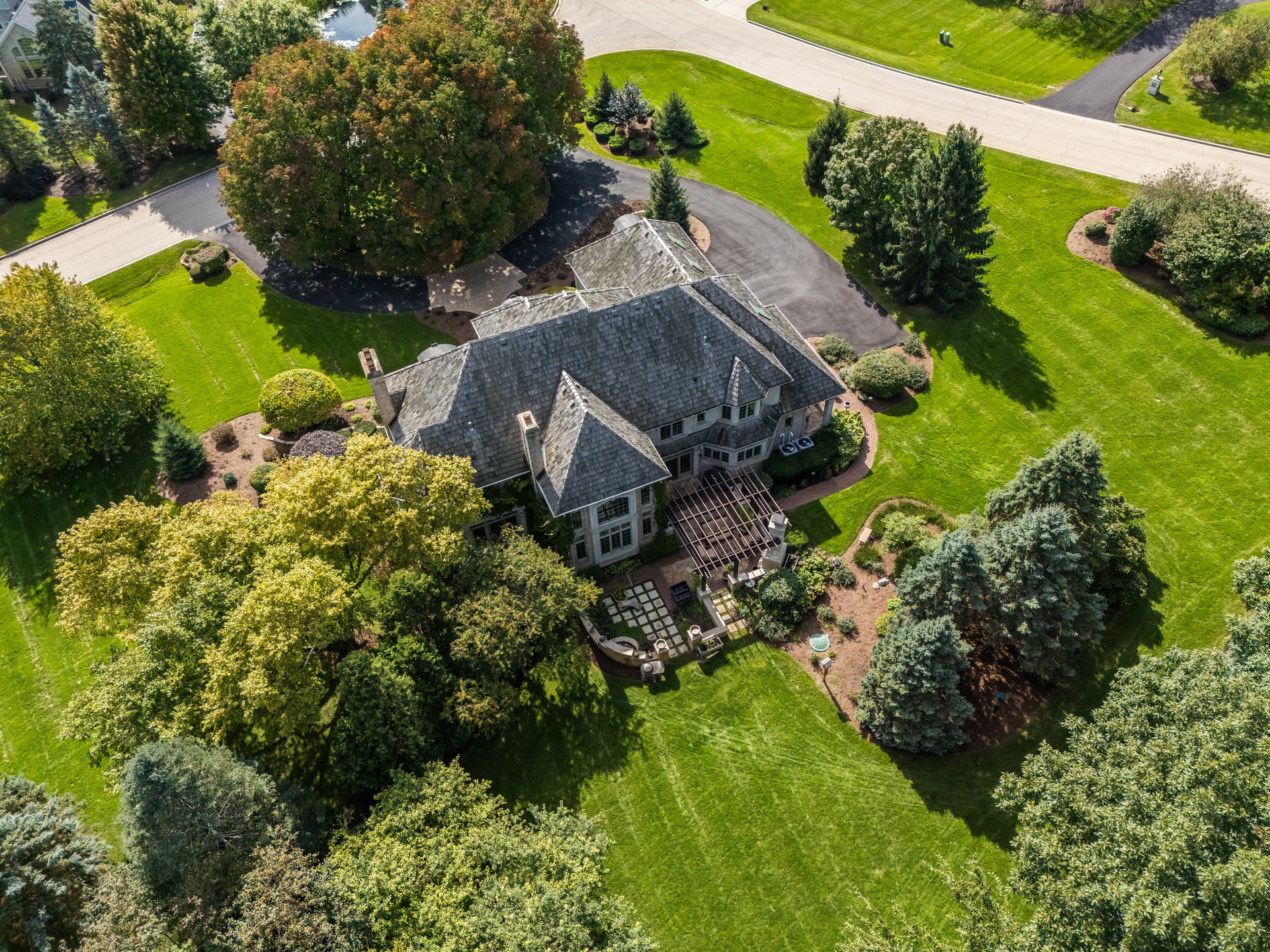 36W540 Hunters Gate Road St. Charles