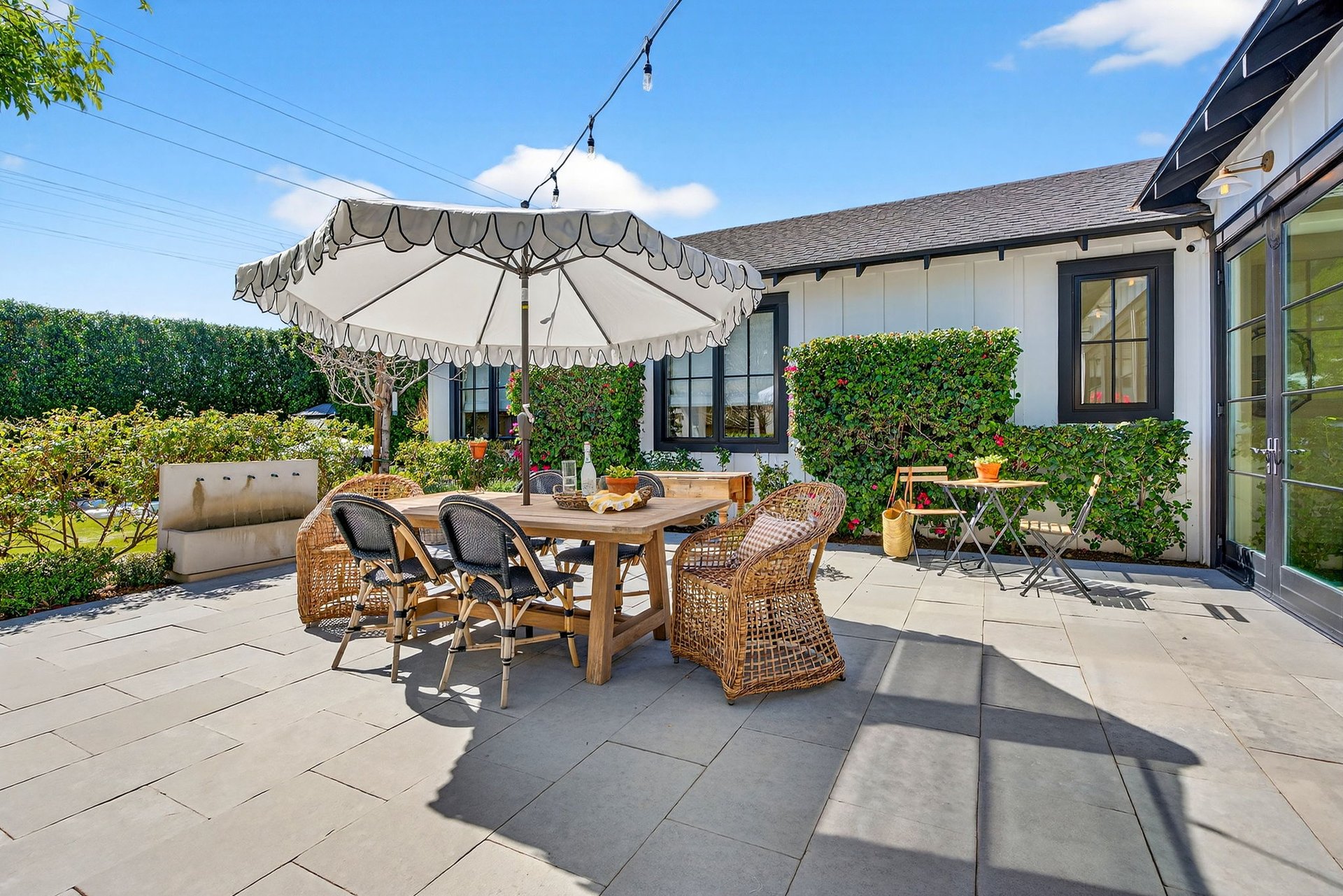 5217 E CALLE REDONDA