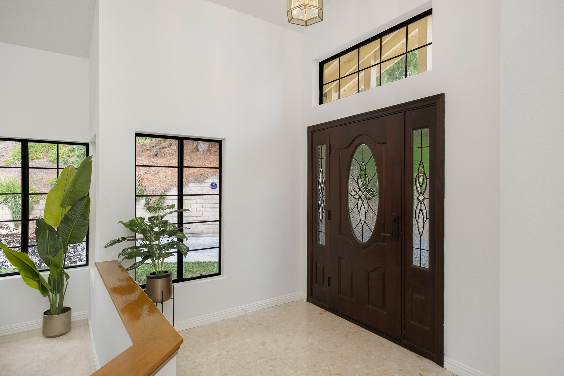2736 Whitechapel Pl