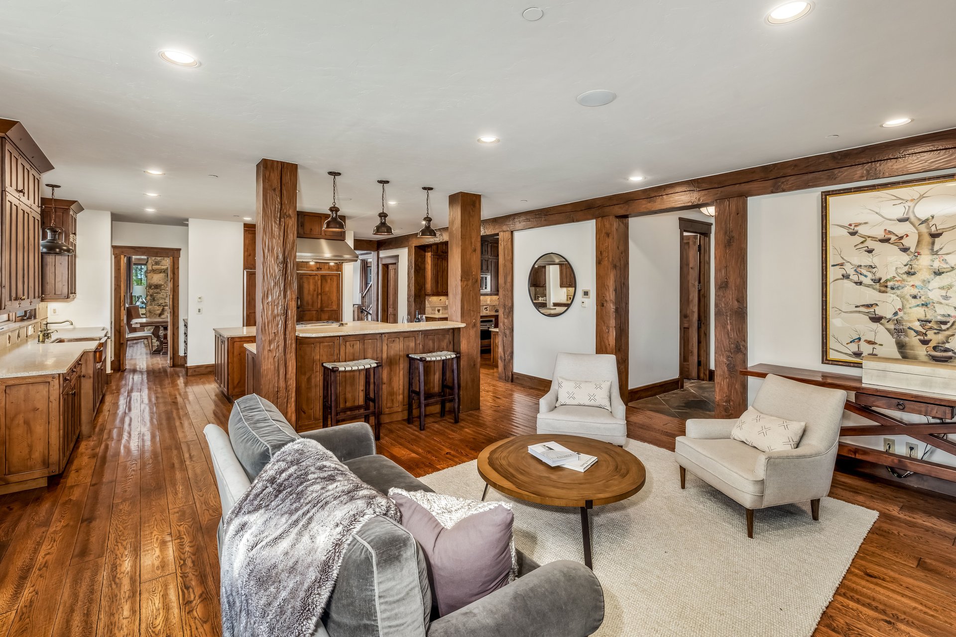 1092 The Summit Trail