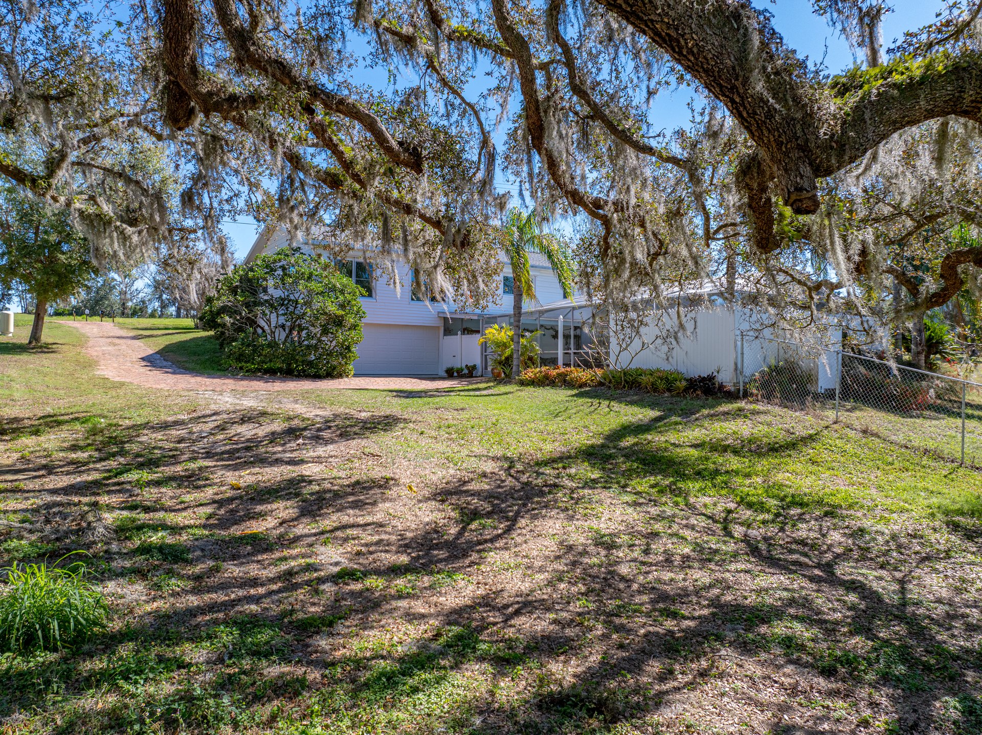 10925 FORT KING RD