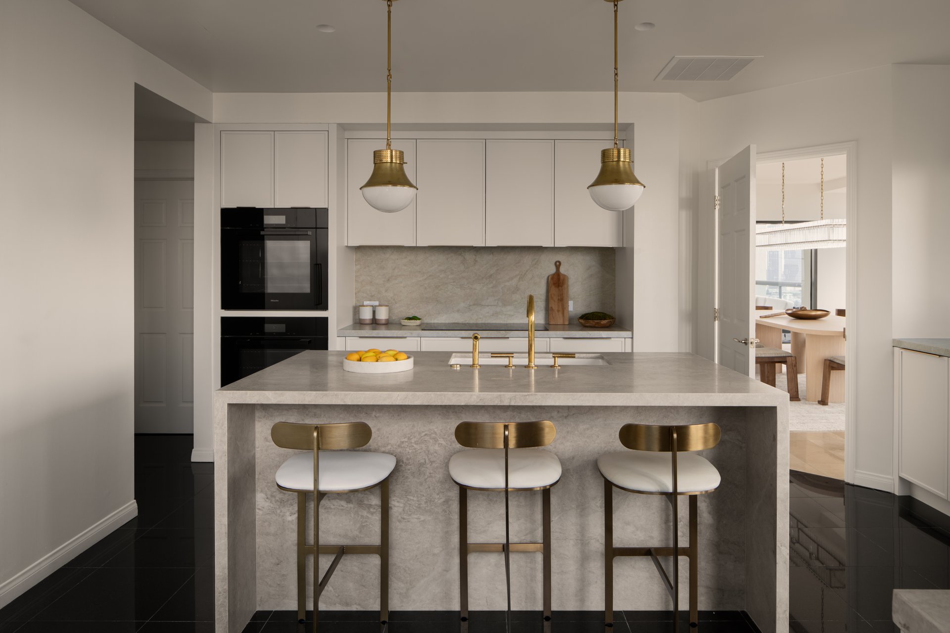 10724 Wilshire Blvd Unit: 1501, Wilshire Corridor 