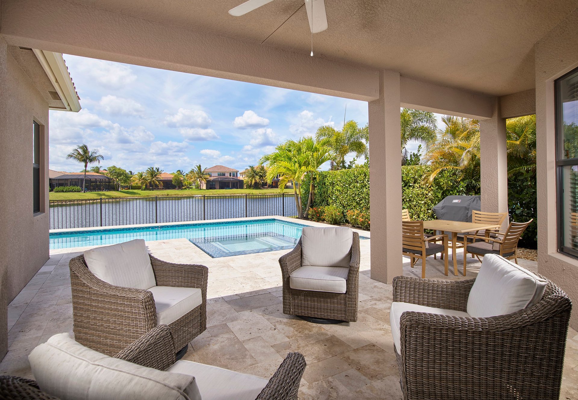 3649 Santaren CT