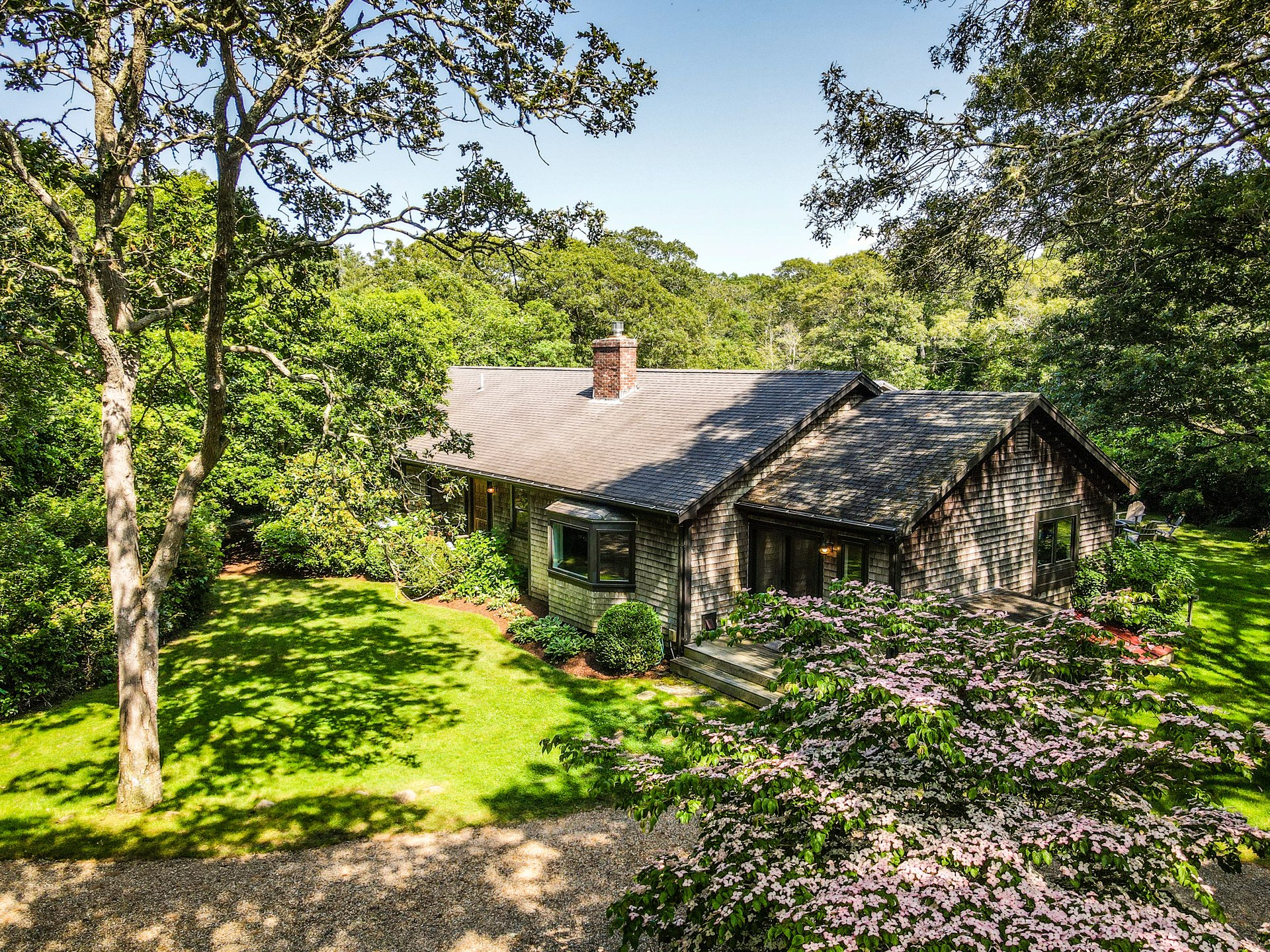31 Josiah Sachem Way