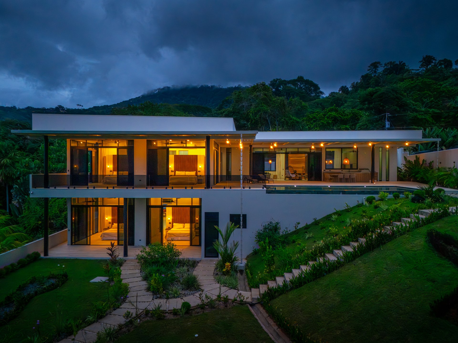 Lion's Gate Sunset Estate