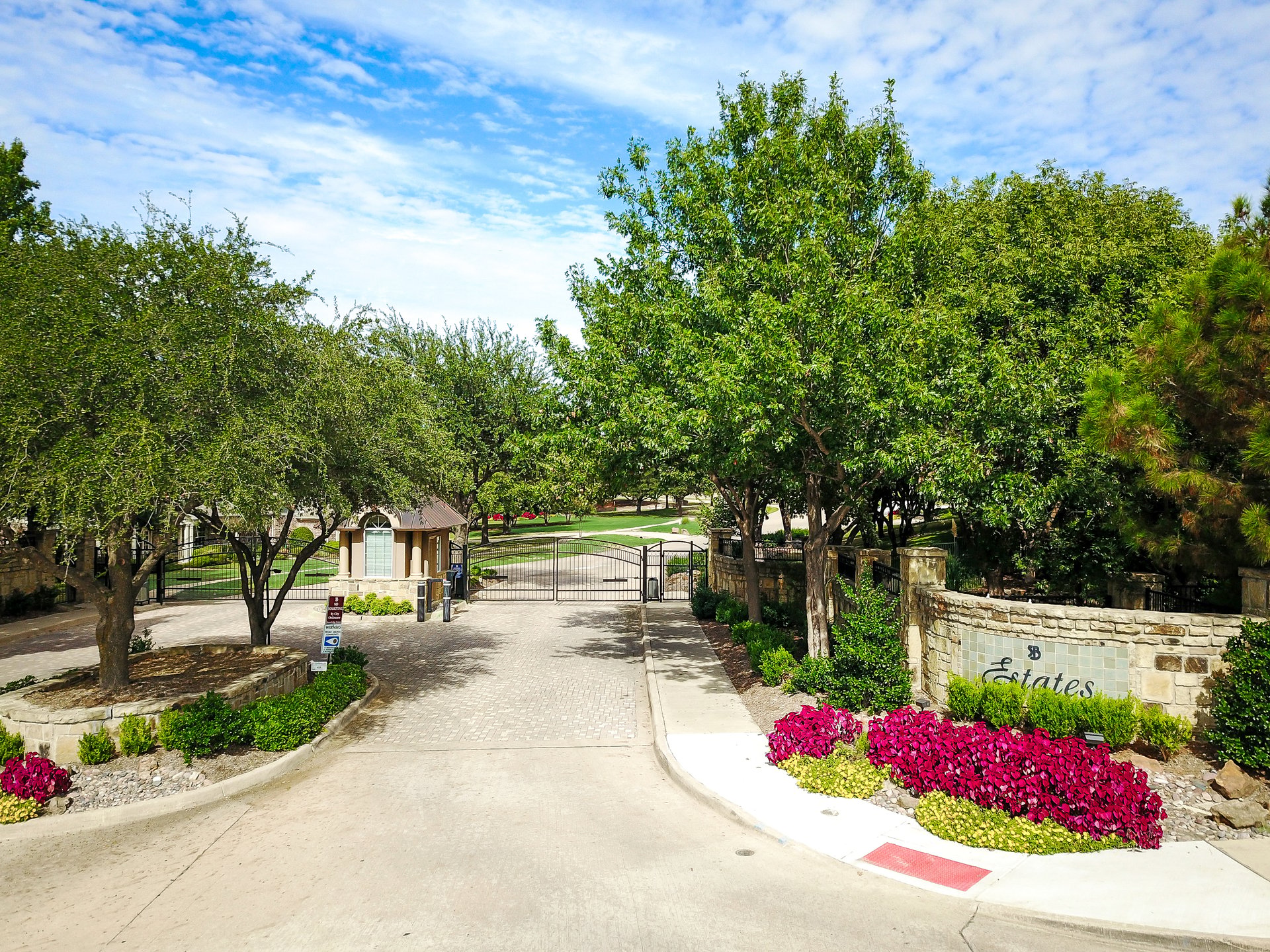 7005 Royal Glen Trail