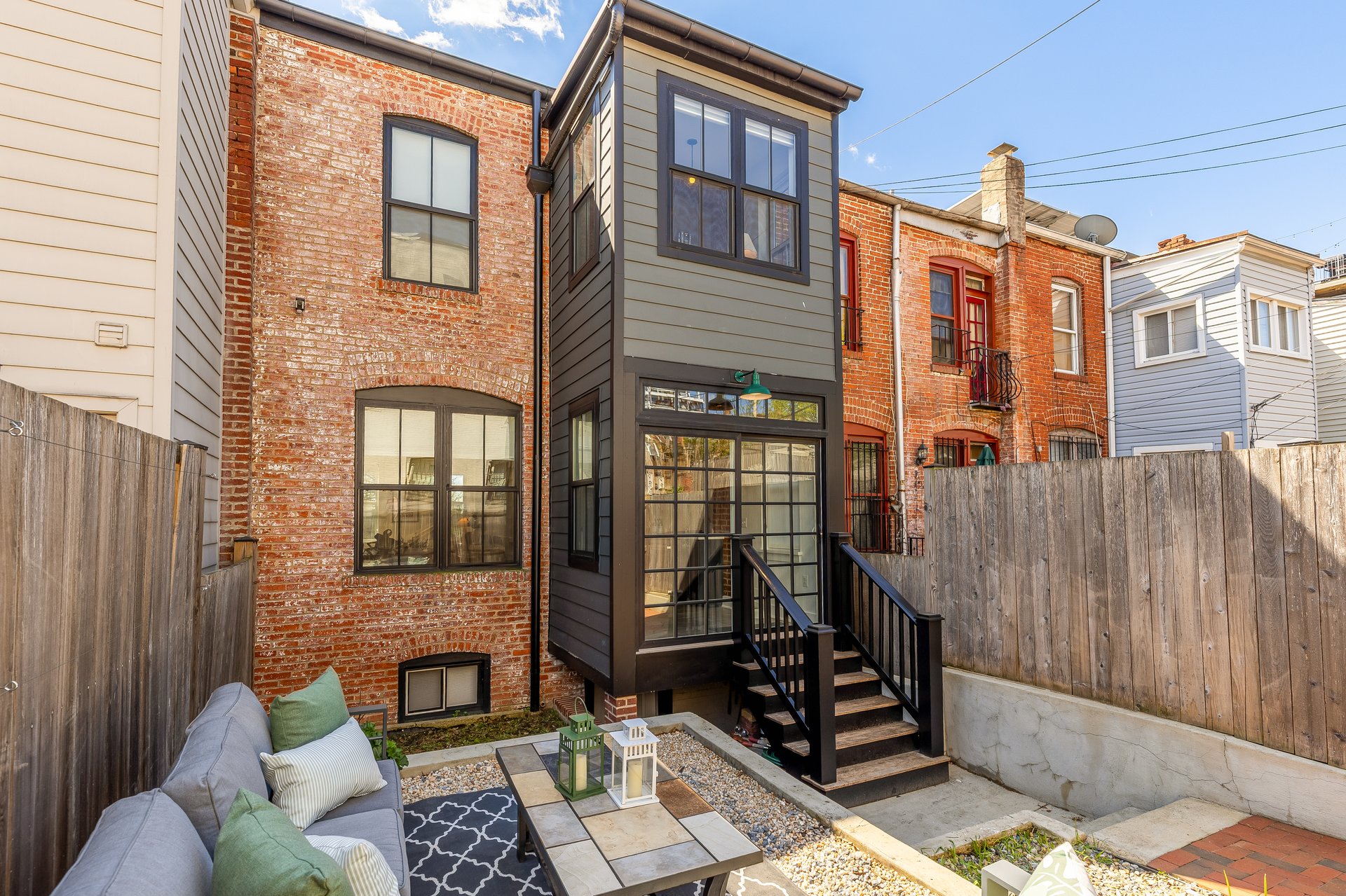 409 Columbia Rd NW
