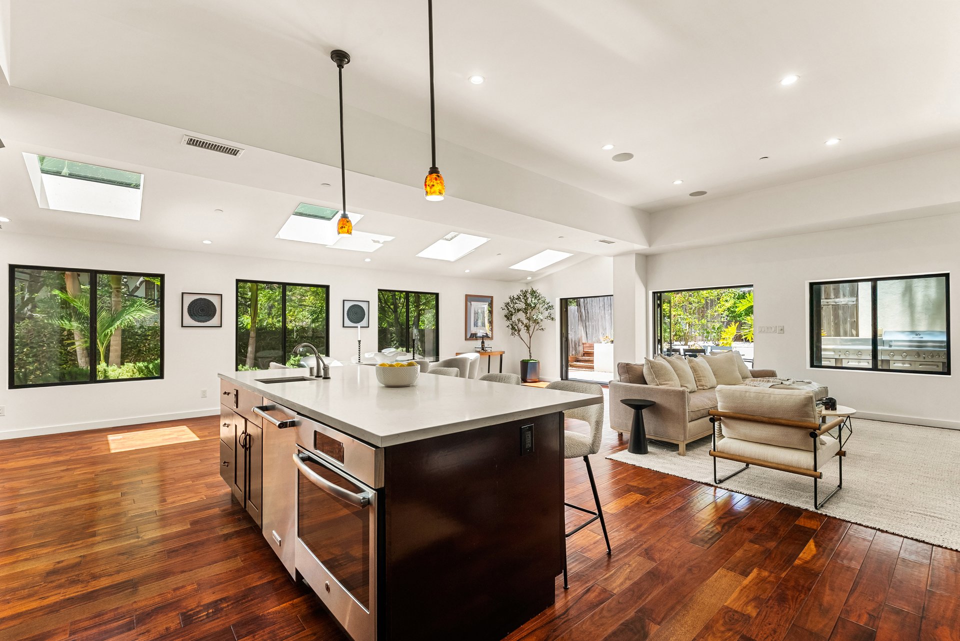 8836 Wonderland Ave, hollywood hills