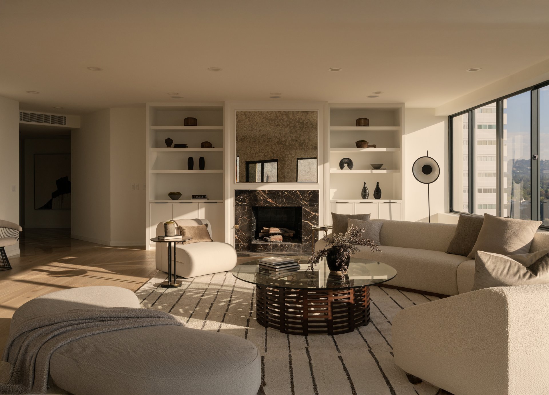10724 Wilshire Blvd Unit: 1501, Wilshire Corridor 