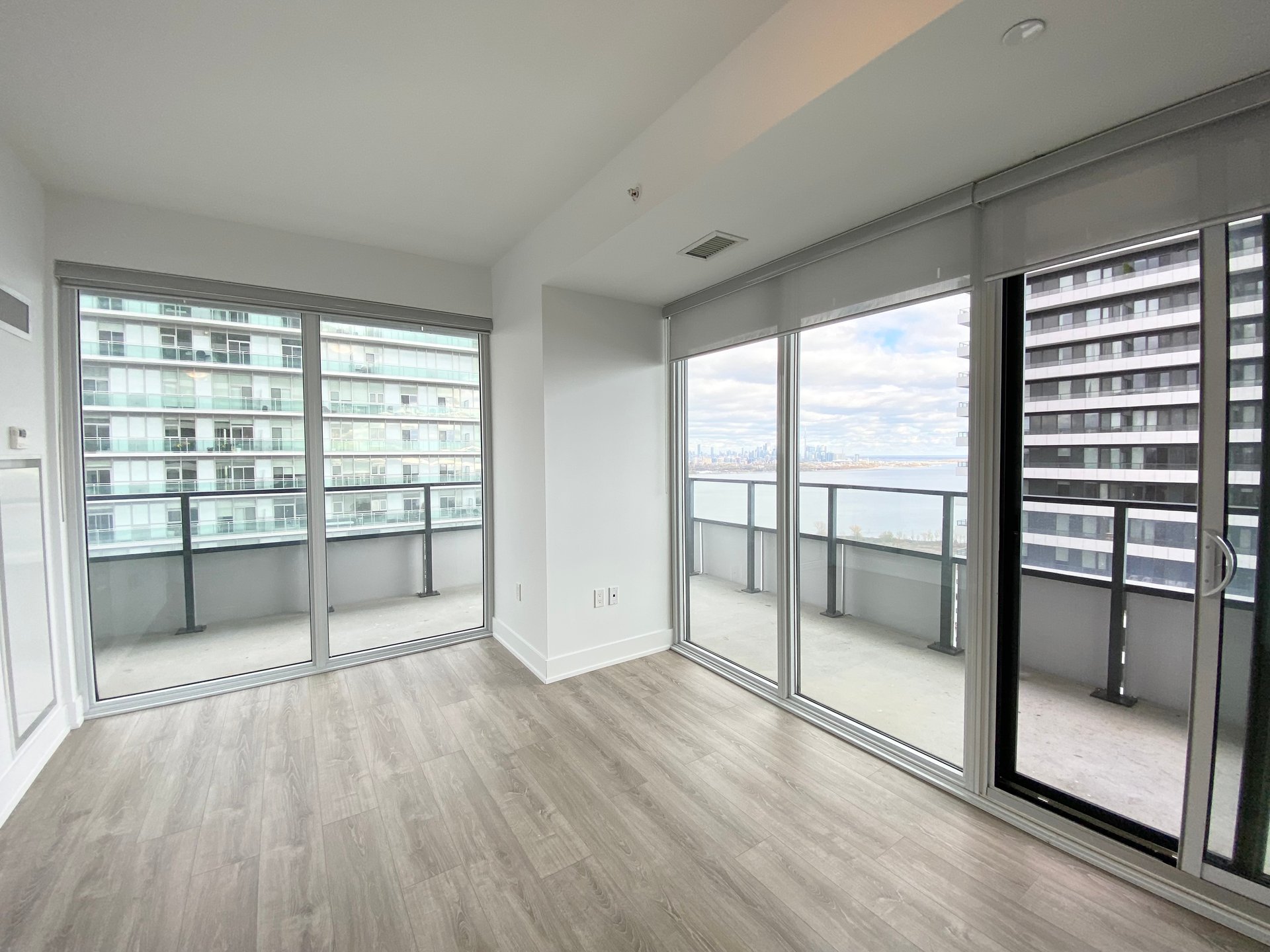 30 Shore Breeze Dr Unit:3615