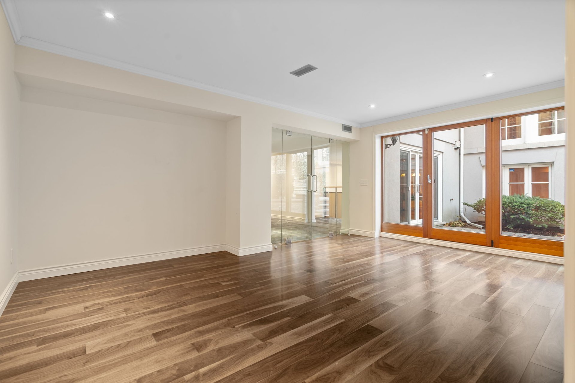Prestige. Privacy. Possibility.