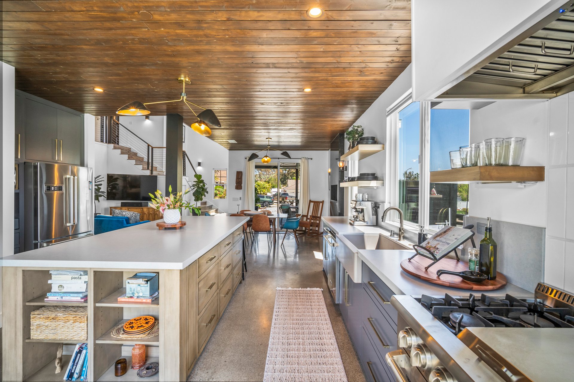 2930 Estancia