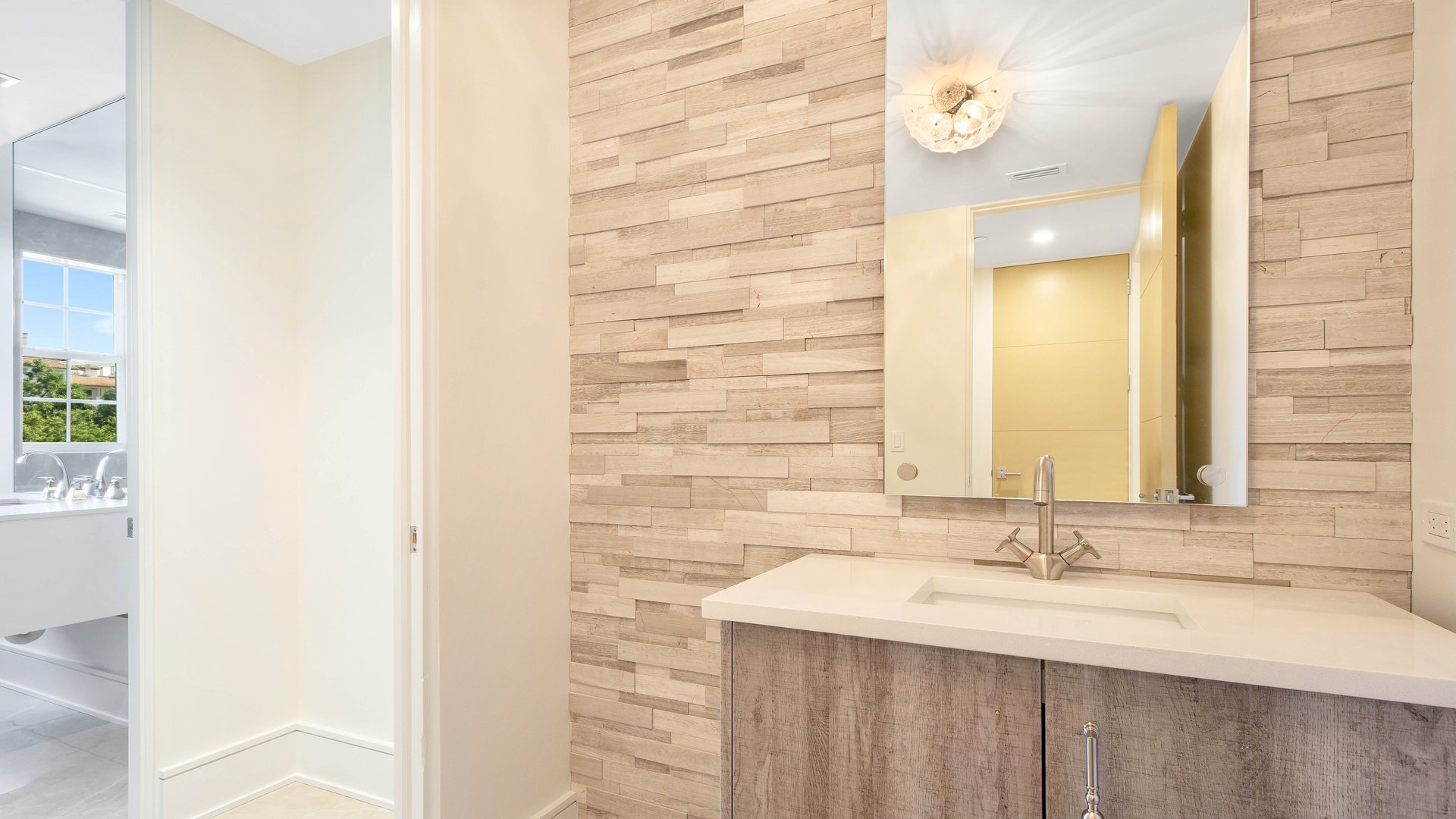 147 S Interlachen Ave Unit 301